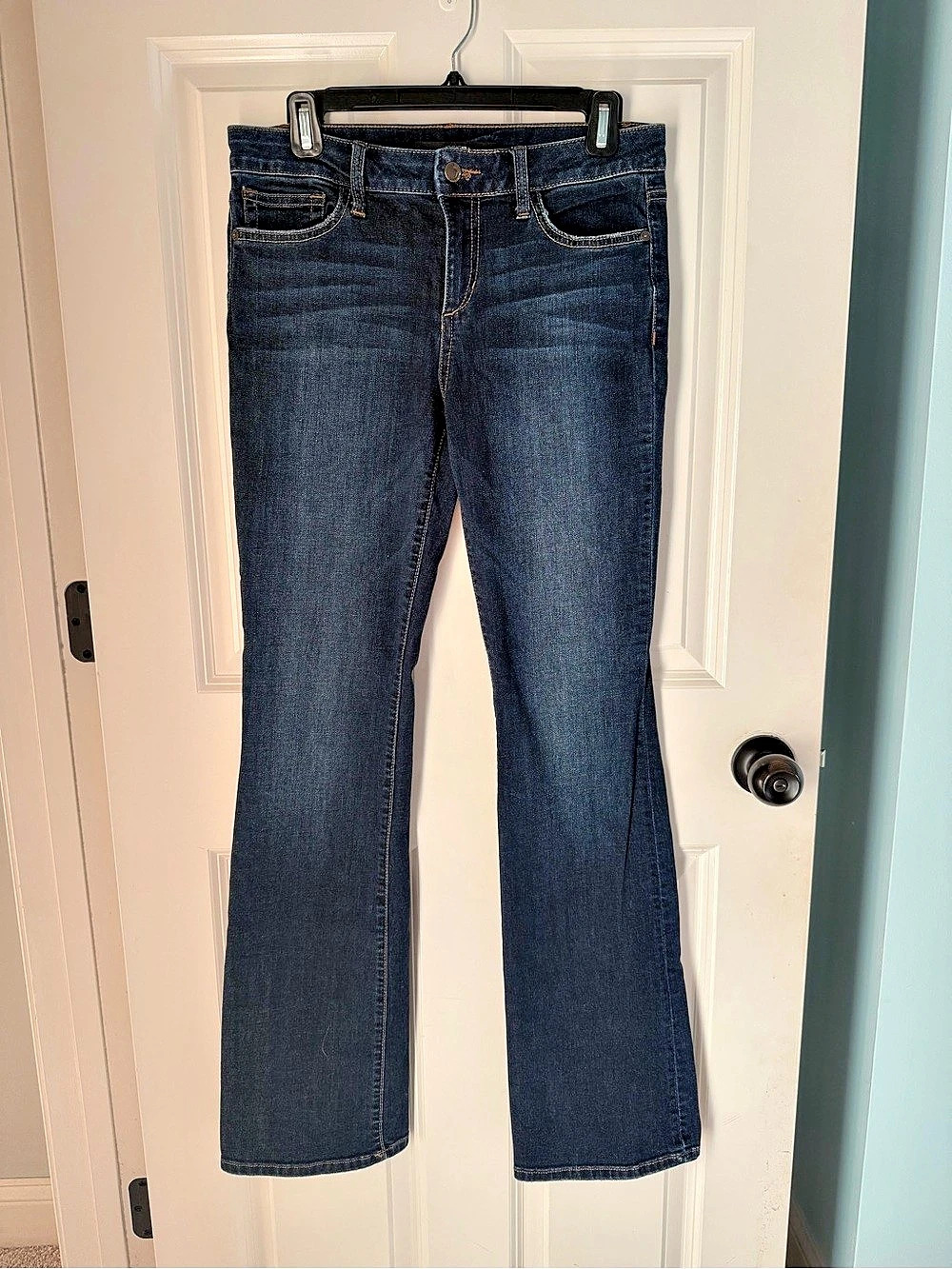 Joe's Jeans Icon Bootcut Jeans in Nahla, Size 28